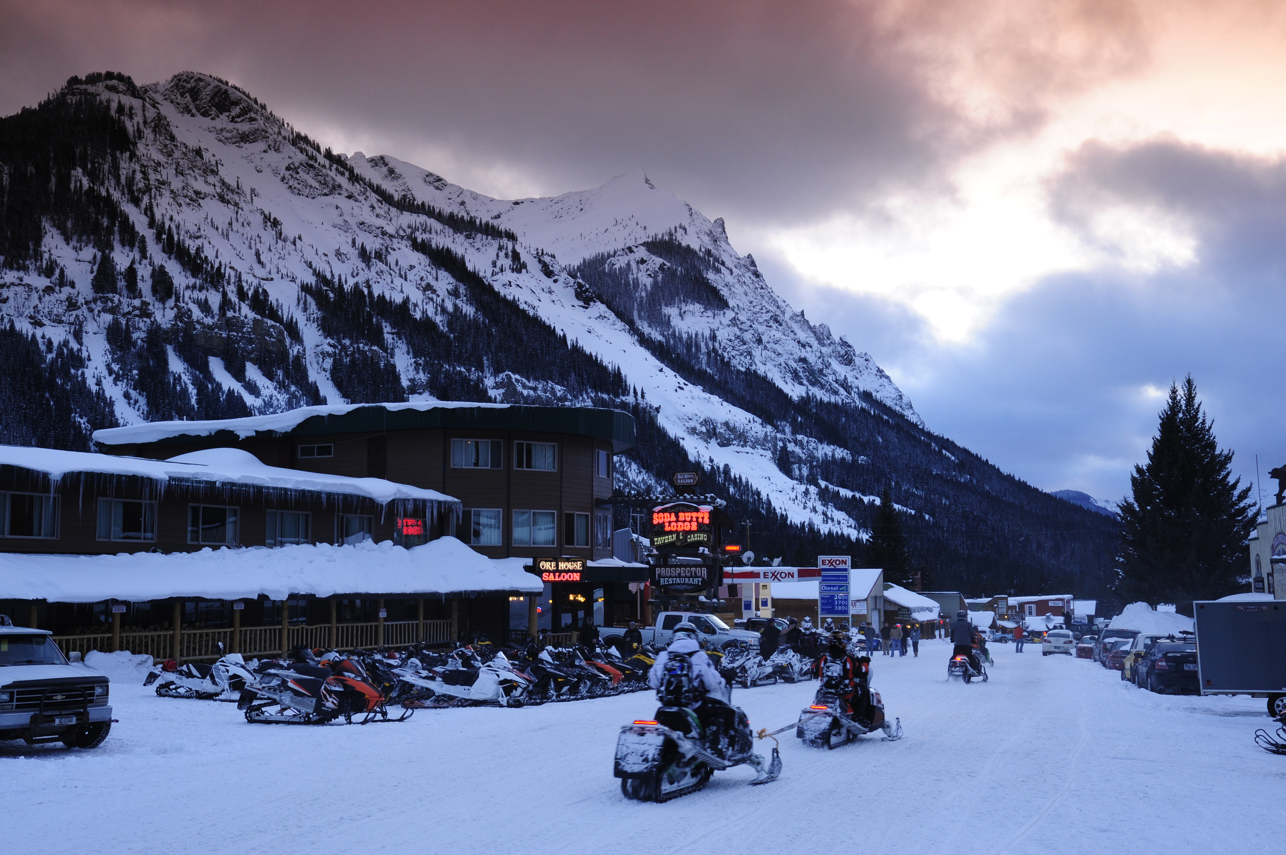 Sled and Soak: Under-the-Radar Montana Snowmobiling Trails and Hot Springs