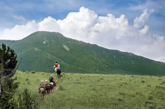Giddy-Up In The Yellowstone Valley